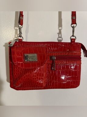 Liz Claiborne Red Patent Croc-Embossed Convertible Crossbody multiple storage